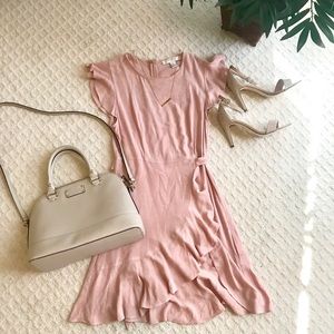 SALE! -NWOT Forever 21 blush mock wrap dress small